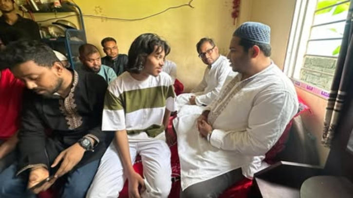 তানজিল ভুঁইয়া শিথিলের পিতৃহারা শোকাতুর পরিবারের পাশে সংসদ সদস্য আব্দুল্লাহ আল আমিন