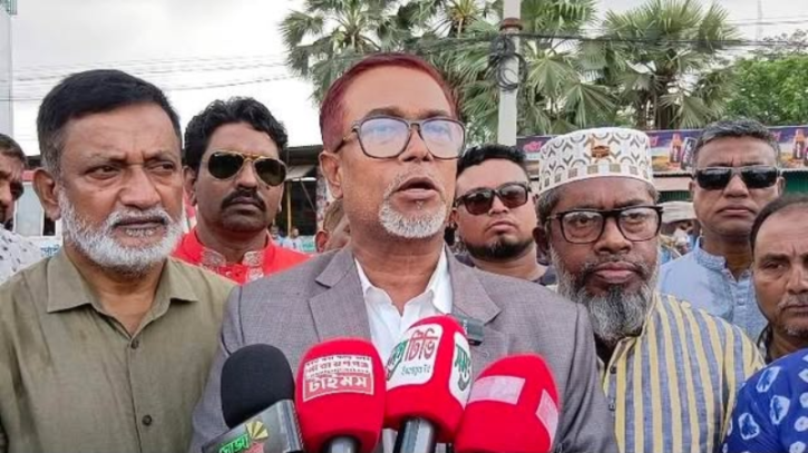 তারেক রহমানের পদক্ষেপের কারণেই ৯০-৯৫% মানুষ বিএনপিকে পছন্দ করে: সাখাওয়াত হোসেন