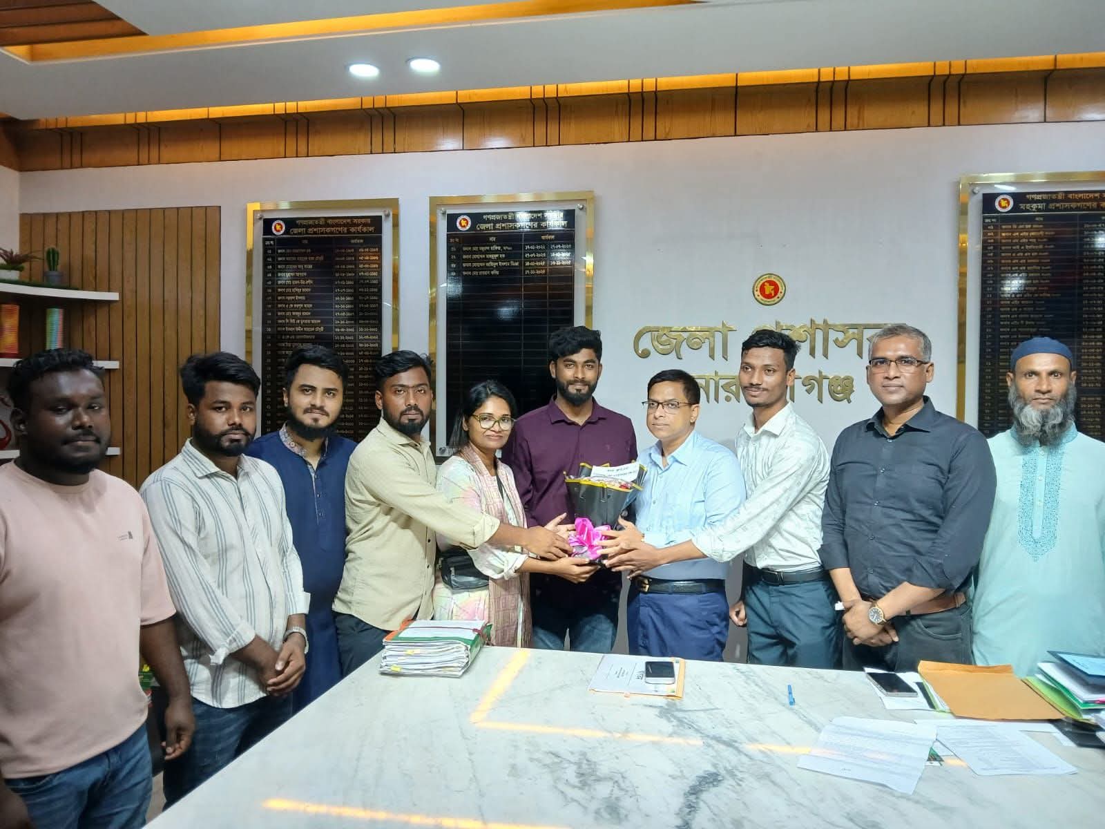 নারায়ণগঞ্জে জেলা প্রশাসকের সাথে ‘আমরা জুলাই যোদ্ধা’ নেতৃবৃন্দের সৌজন্য সাক্ষাৎ