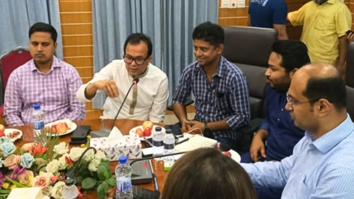ফতুল্লার জলাবদ্ধতা নিরসন ও মাদক নির্মূলে ঐক্যবদ্ধ কাজের আহ্বান বিএনপি নেতা রিয়াদের