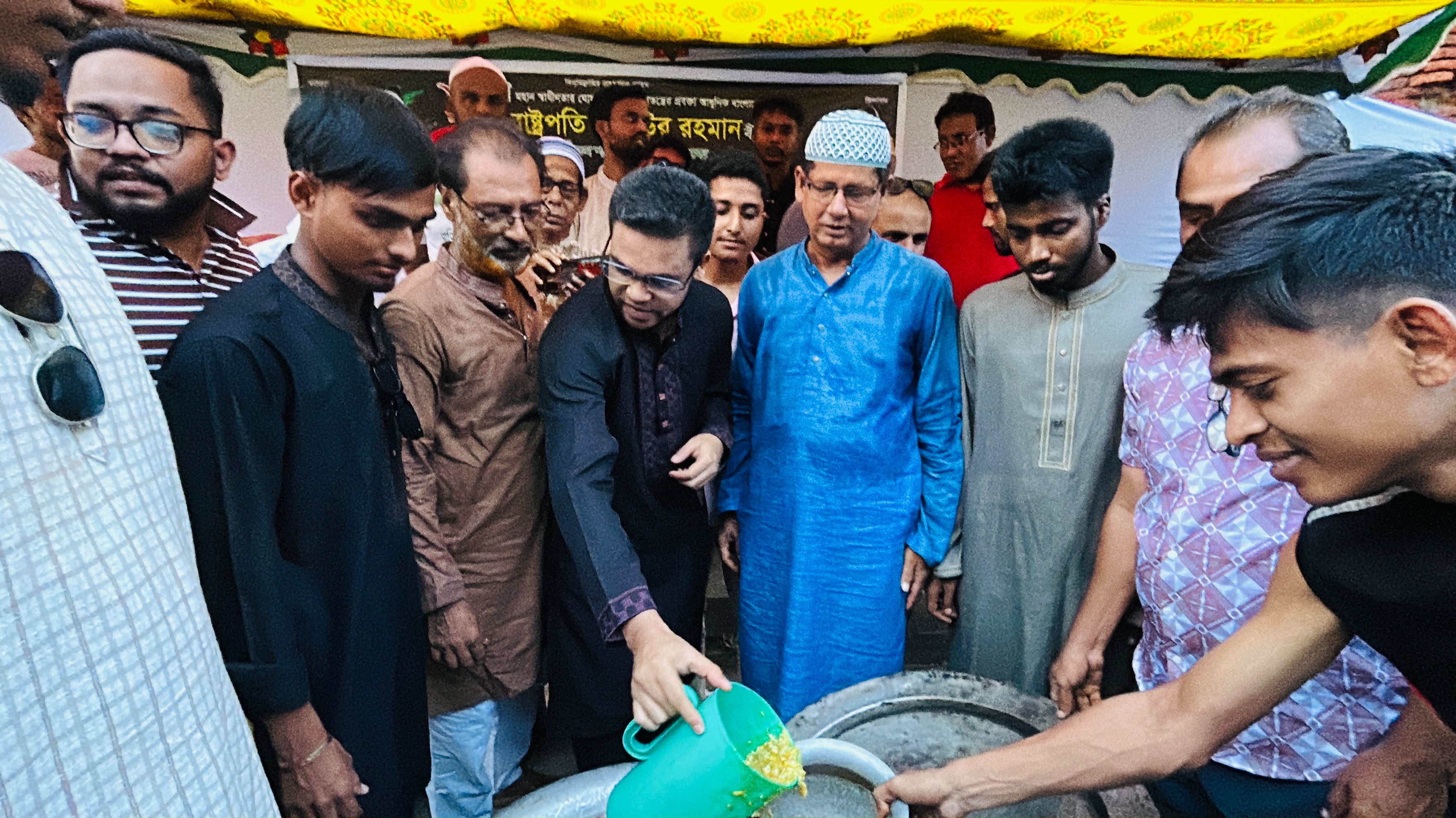 বন্দরে শহীদ জিয়ার ৪৫তম শাহাদাত বার্ষিকীতে ছাত্রদলের মিলাদ ও দোয়া মাহফিল