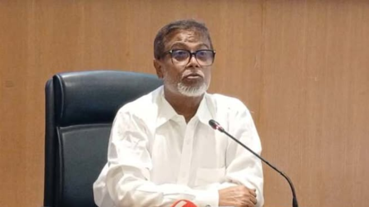 ডেঙ্গু নিয়ন্ত্রণে গাফিলতি দেখলেই চাকরিচ্যুতি, ভালো কাজে পুরস্কার: নাসিক প্রশাসক