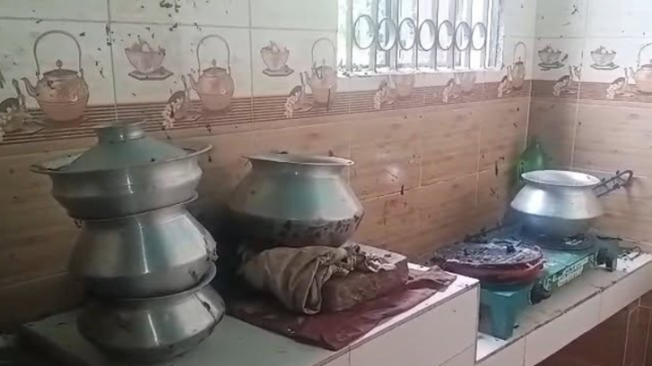 নারায়ণগঞ্জে গ্যাস লাইনে বিস্ফোরণ: শিশুসহ একই পরিবারের ৪ জনসহ দগ্ধ ৫, অবস্থা আশঙ্কাজনক