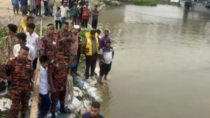 সোনারগাঁয়ে মেঘনায় গোসলে নেমে একে স্কুলের ২ শিক্ষার্থীর মৃত্যু