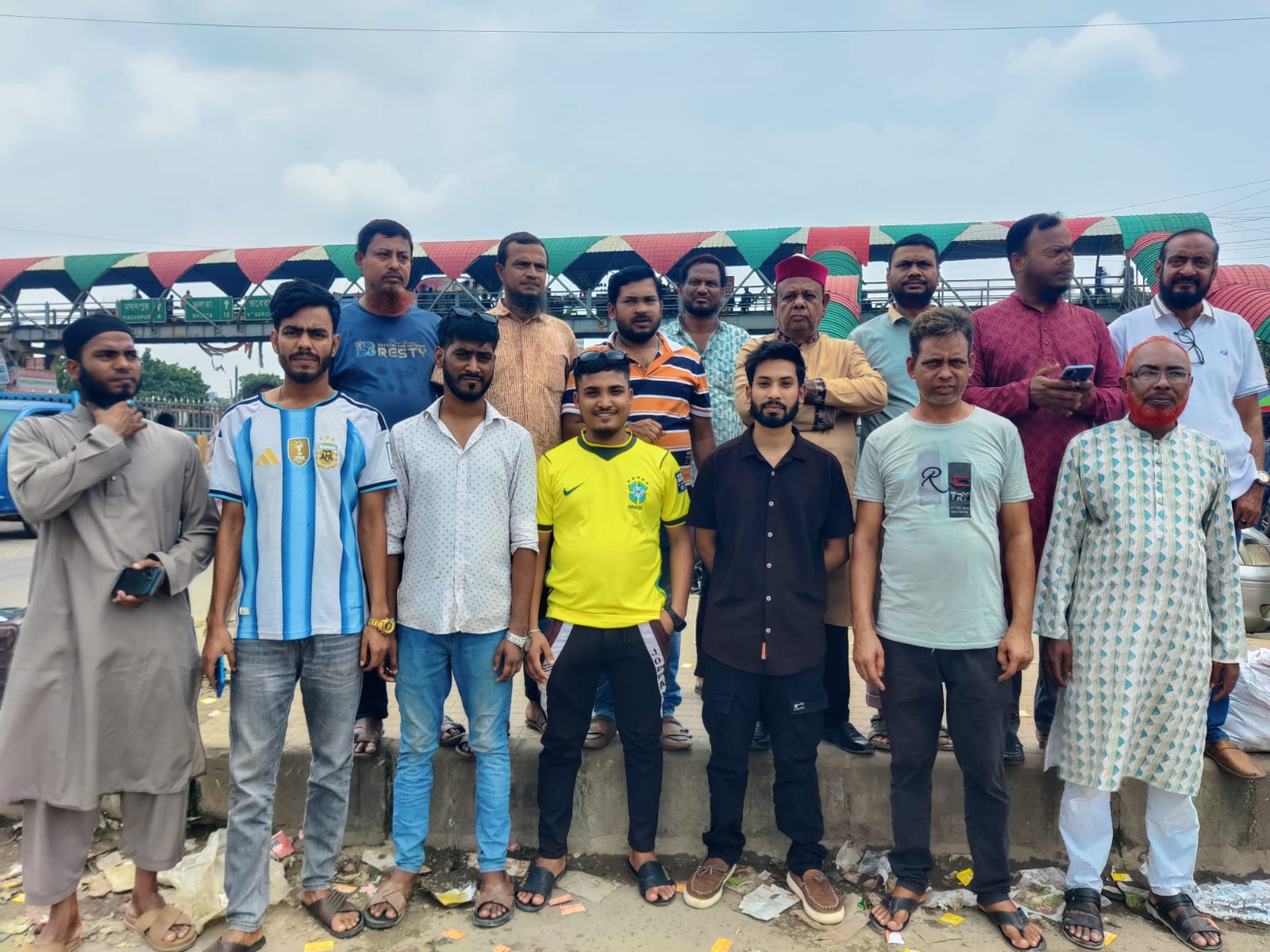 আওয়ামী লীগের প্রতিষ্ঠাবার্ষিকী প্রতিহত করতে নারায়ণগঞ্জে বিএনপির বিক্ষোভ, নেতৃত্বে রবি-কবিরসহ শীর্ষ নেতারা