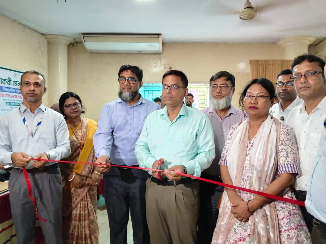 পিকেএসএফ-এর সহযোগিতায় চাষাড়ায় ‘জব ফেয়ার ২০২৬’ অনুষ্ঠিত, প্রধান অতিথি জেলা প্রশাসক