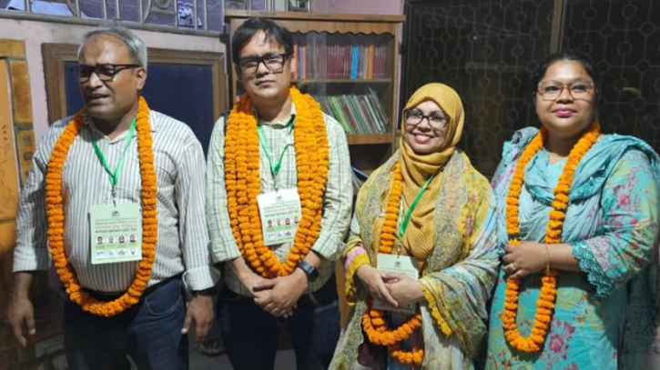 আমলাপাড়ায় আদর্শ শিশু সরকারি প্রাথমিক বিদ্যালয় ম্যানেজিং কমিটির নির্বাচন: নিরঙ্কুশ জয় পেল অভিভাবক ঐক্য পরিষদ