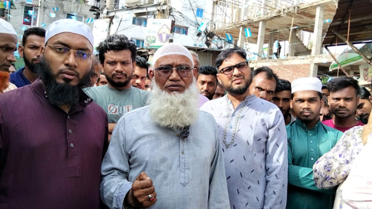 ফতুল্লায় যুবককে পিটিয়ে হত্যা: ‘আমরা নির্দোষ, উদ্ধার করে মায়ের কাছে বুঝিয়ে দিয়েছি’ দাবি আল ফালাহ সংগঠনের